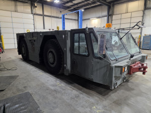 Stewart & Stevenson GT100 Heavy Pushback Tractor.