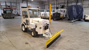 Tug MA50 Front Passenger's Corner View