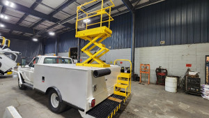 Hi Reach Potable water Truck