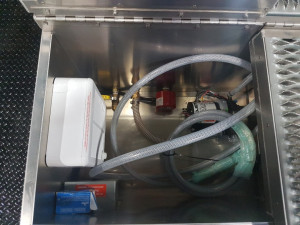 Custom Isuzu Potable Water Service Truck