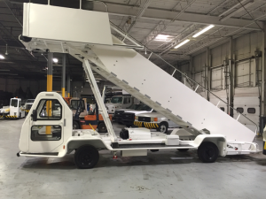 AMSS TLPH 310H Aircraft Stair Truck