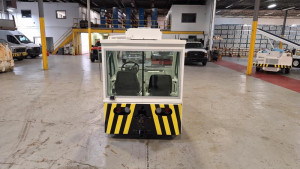 2000 Tug M1A-50 with AC unit