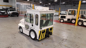 2000 Tug M1A-50 with AC unit