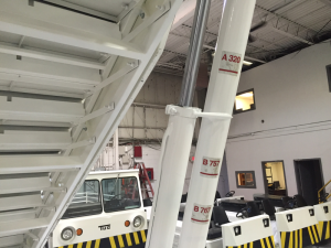 AMSS TLPH 310H Aircraft Stair Truck