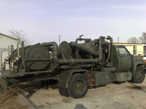 Aircraft refueler/defueler