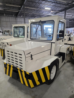 NMC-Wollard 100 Aircraft Tug/ Pushback Tractor