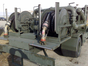 Tri-State aircraft refueler