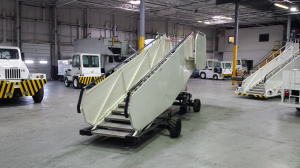 Towable Aircraft Stairs