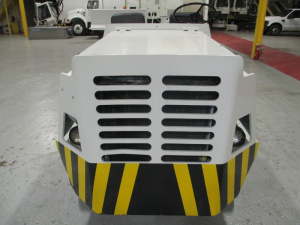 Jetline M-30 Gasoline Aircraft/ Baggage Tug