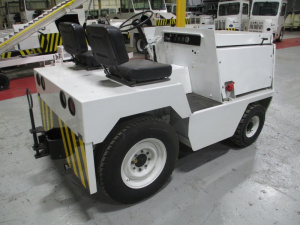Jetline M-30 Gasoline Aircraft/ Baggage Tug