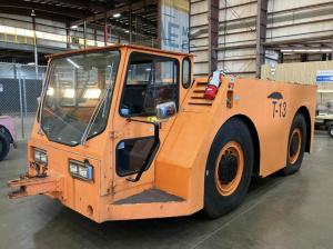 Jetline B-1000 72,000 pound DBP Heavy Aircraft Tug.